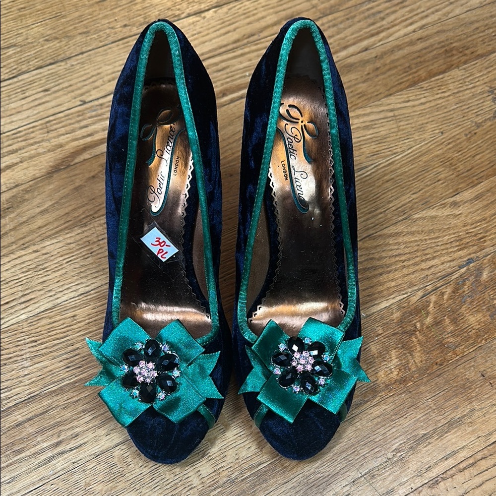 Pact Teal and Navy Heels